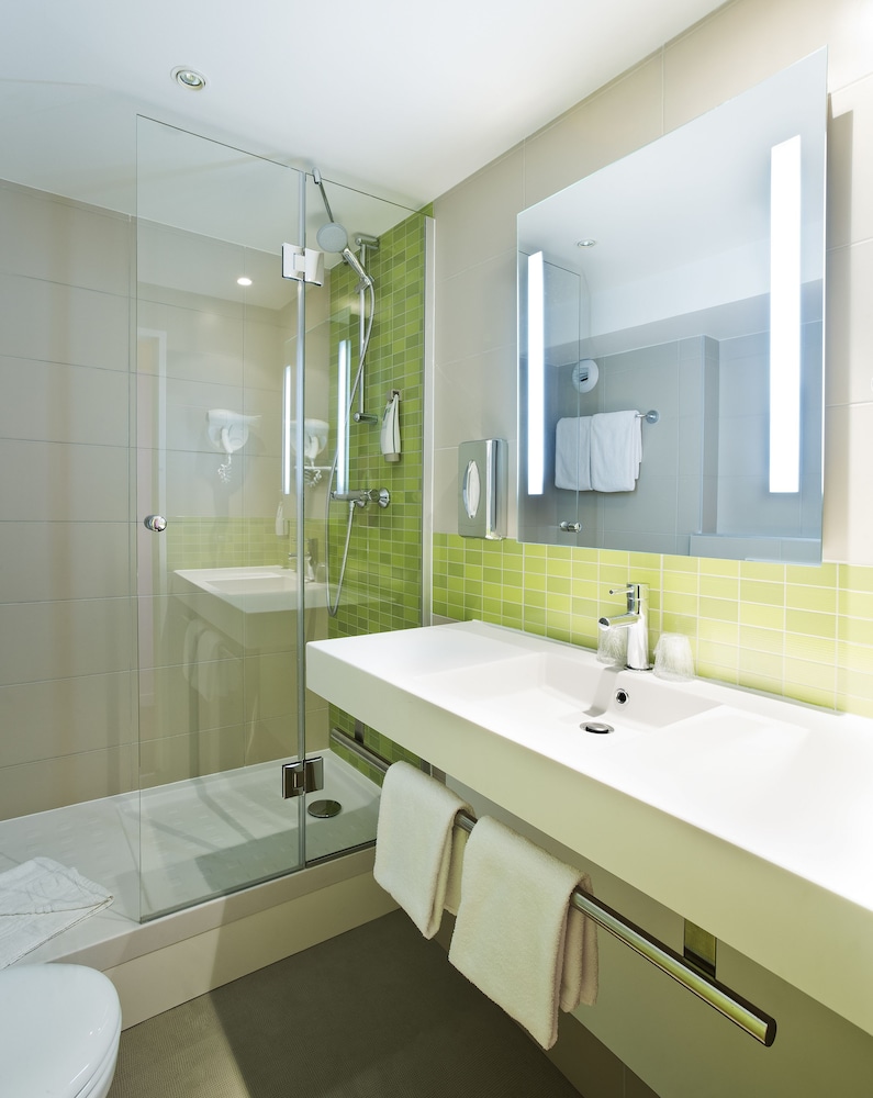 Ibis Styles Paris Gare De L'est Tgv 13/43