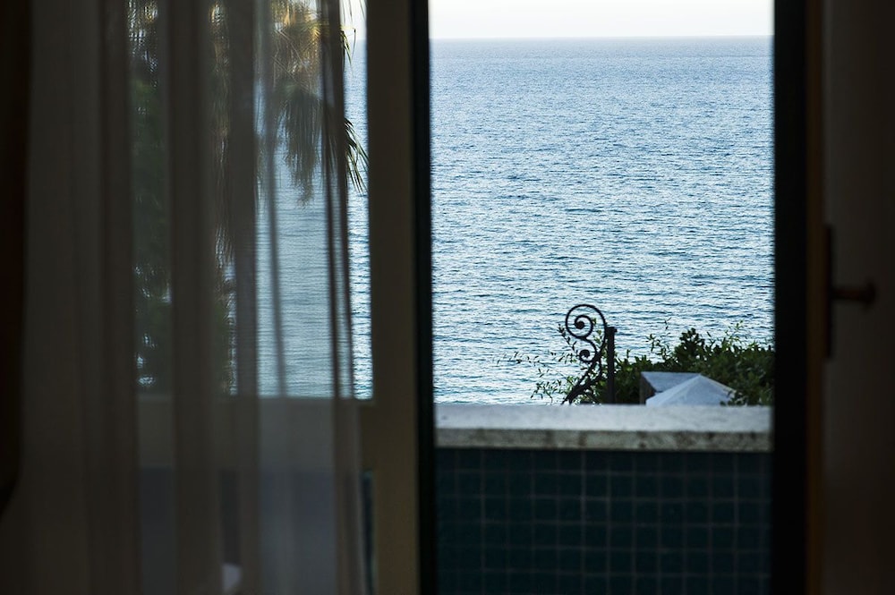 Grande Albergo Miramare 42/50