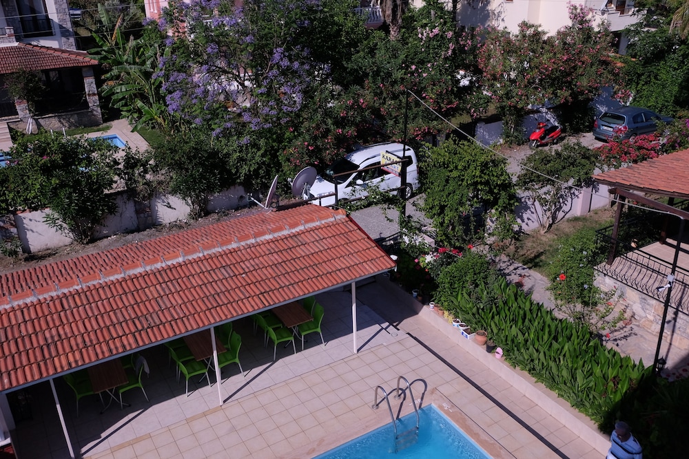 Karaca Apart 38/50