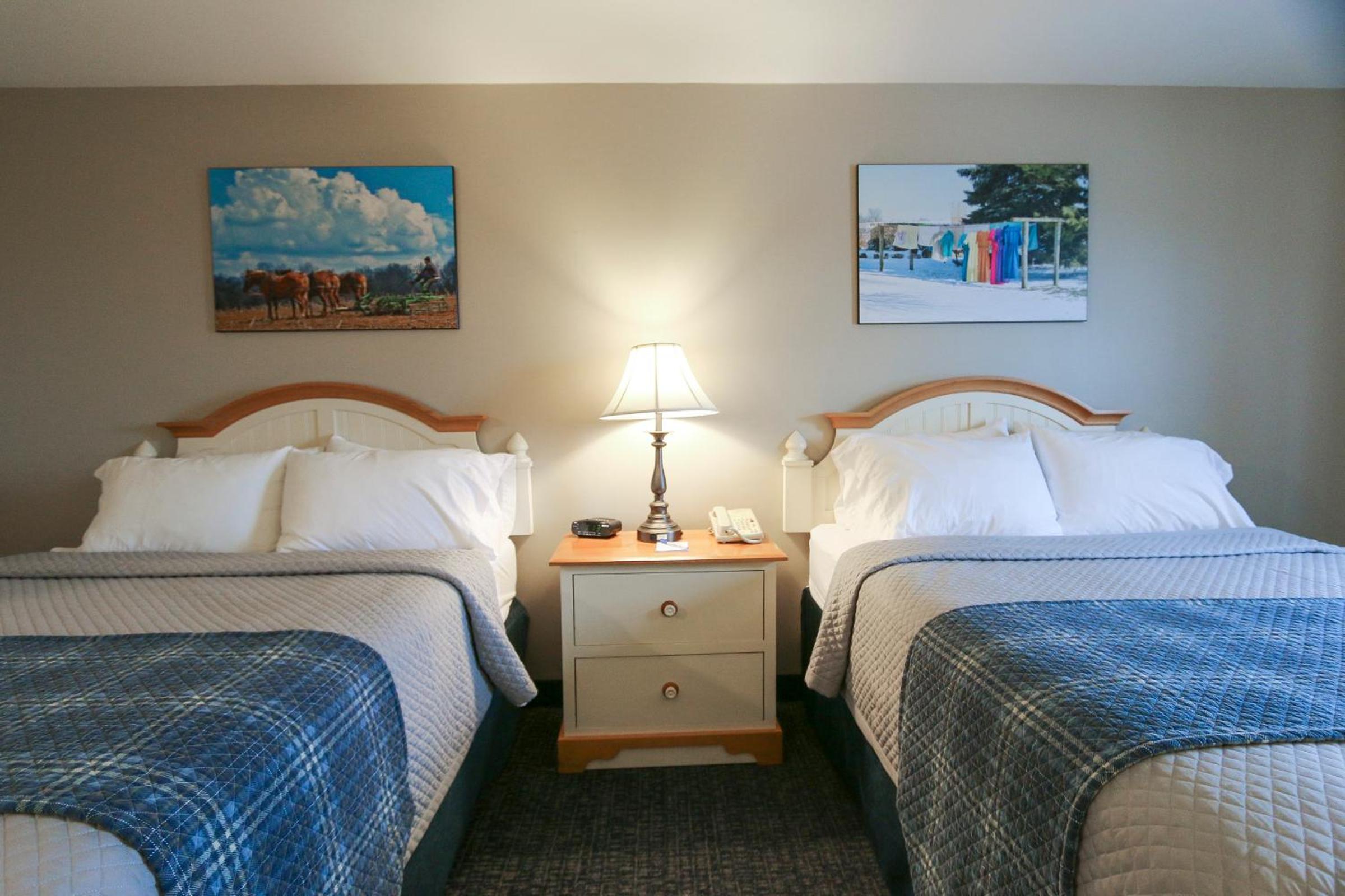 Blue Gate Garden Inn 13/50
