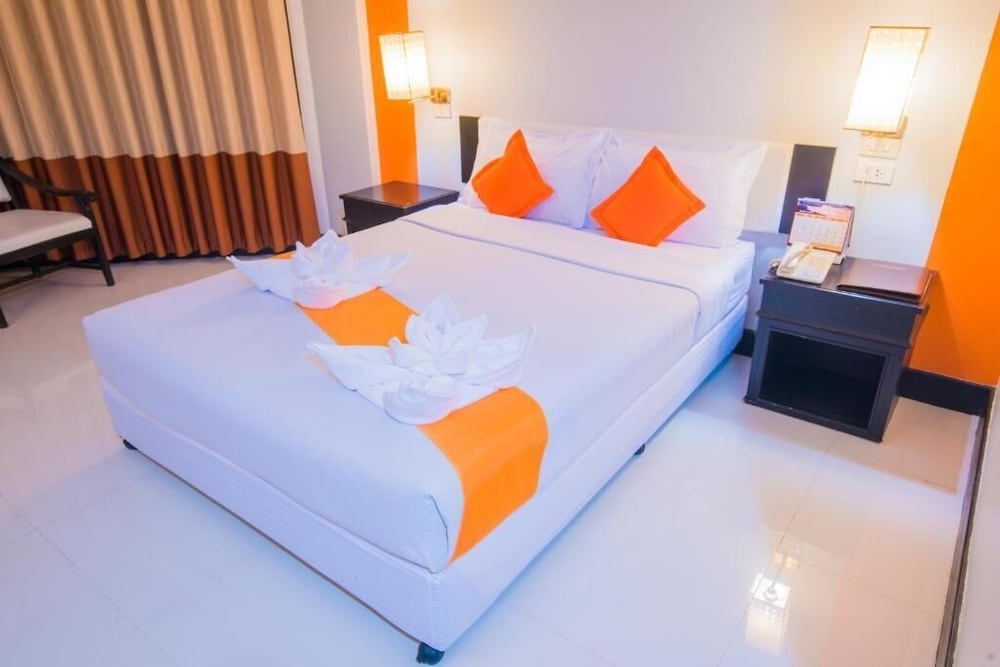 Asawann Hotel 16/68