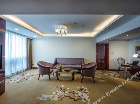 Lvzhou Meijing International Hotel 14/18