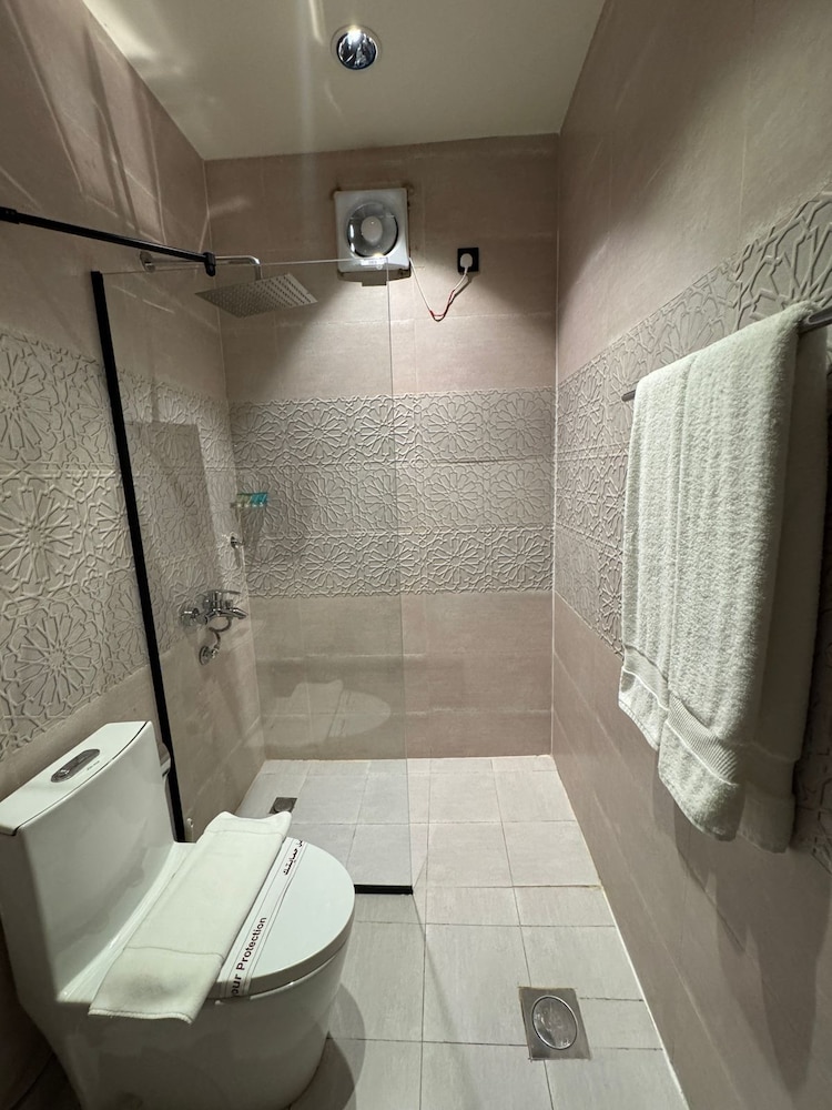 فندق نياما لاند(Niyama Land Hotel) 63/65