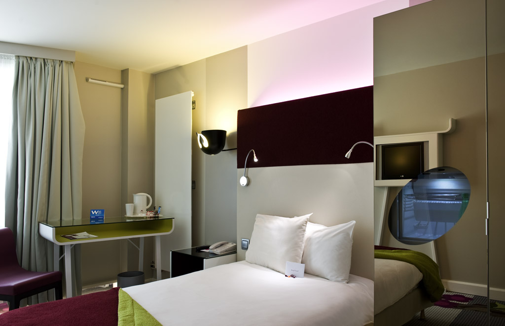 Standard, Double or Twin Bed