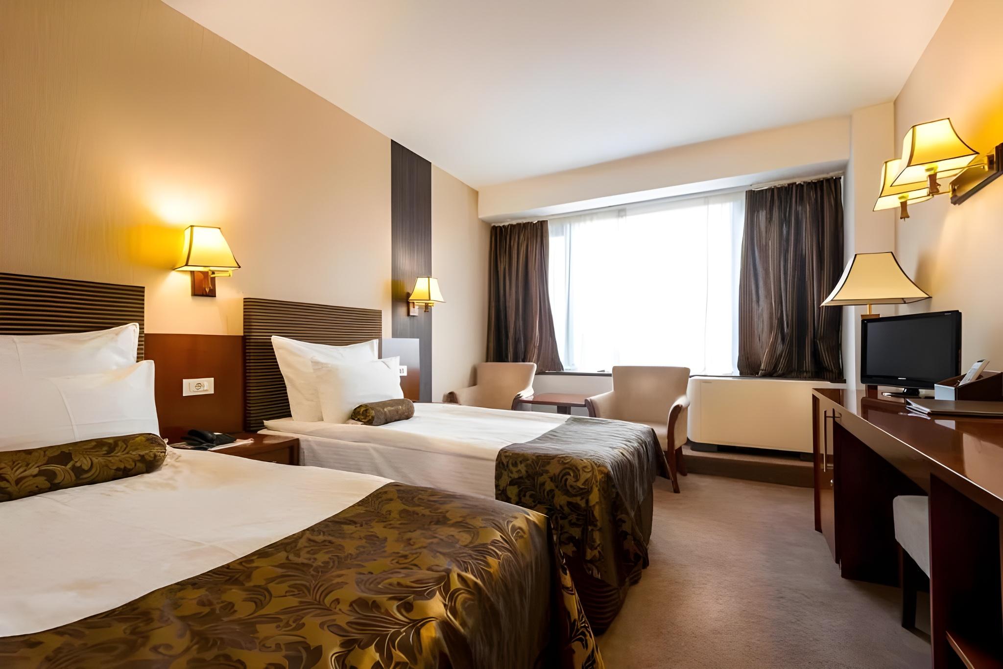 Standard, Triple, 3 Beds
