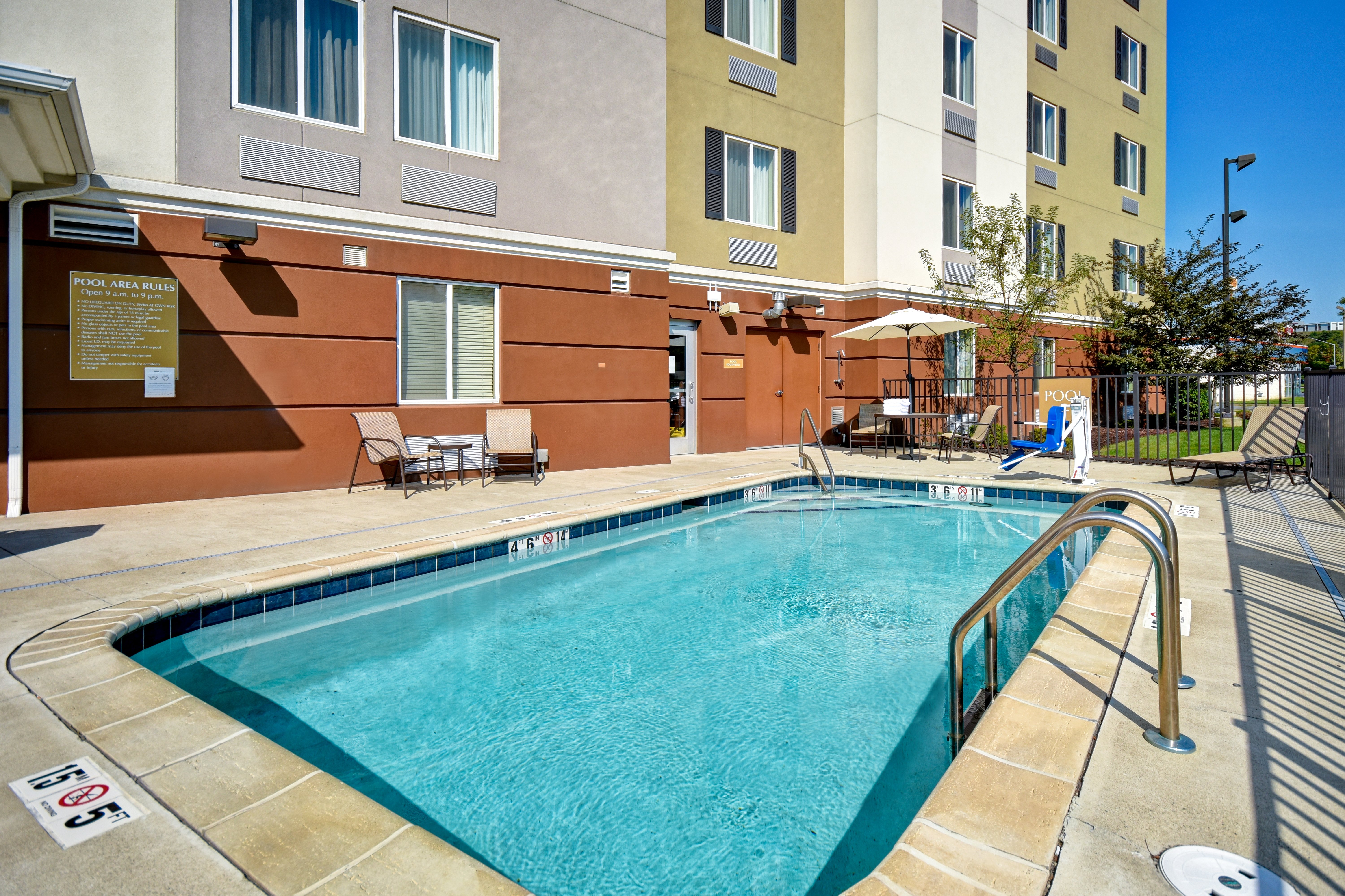 Candlewood Suites St. Clairsville 12/26
