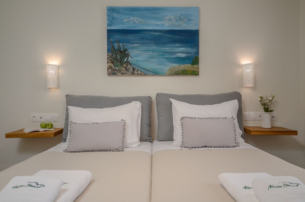 Naxos Beach Hotel 25/71