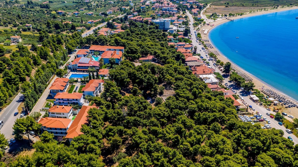 Philoxenia Hotel 67/68