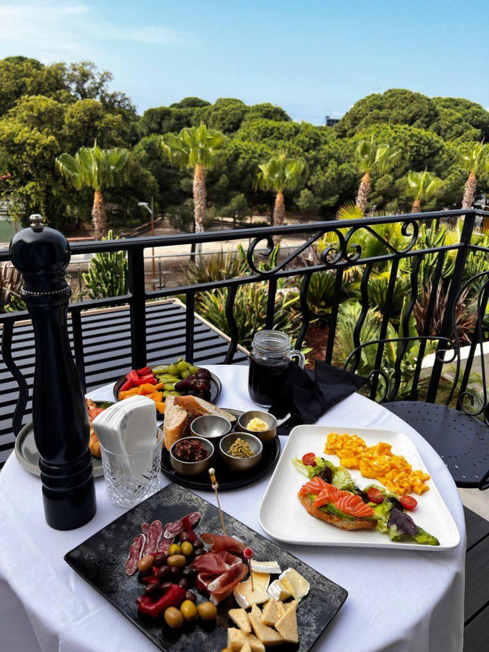 Unique Boutique Hotel Antibes Juan-les-Pins 38/50