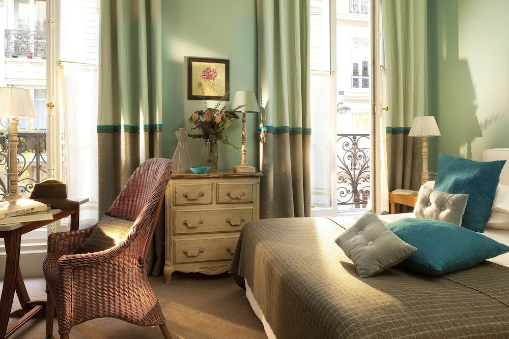 Hotel Sainte-Beuve 18/51