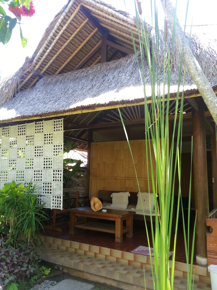 Puri Pandan Restaurant Bungalows 2/62