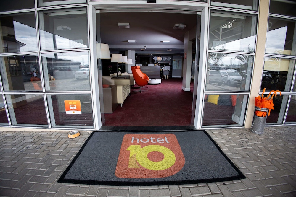HOTEL 10 ITAJAI 11/66