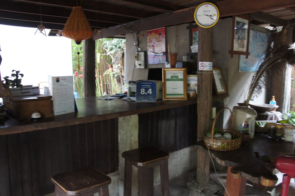 Lao Lu Lodge 7/91