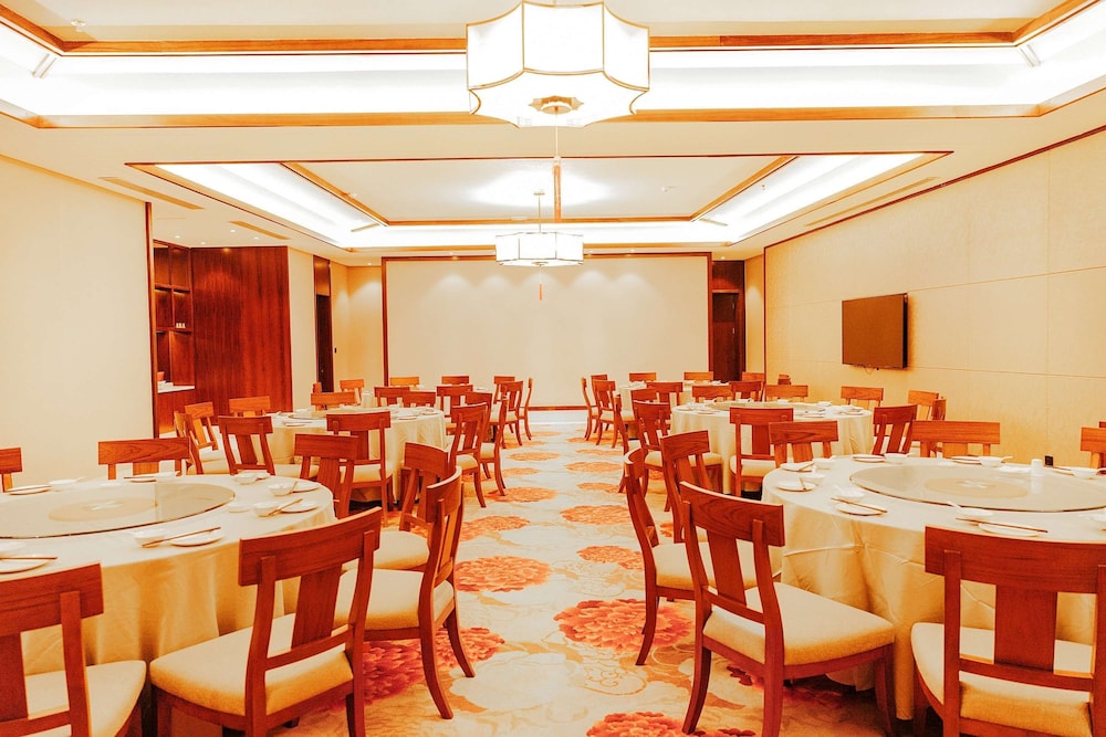 Ramada by Wyndham Kunming YiLiang 36/44