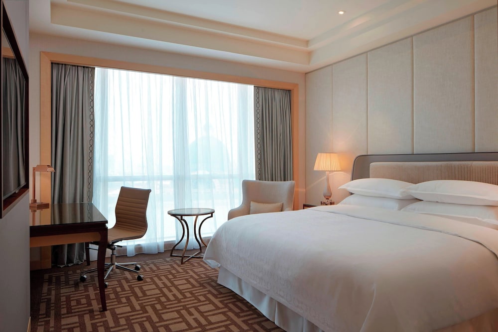 1 Bedroom, Suite