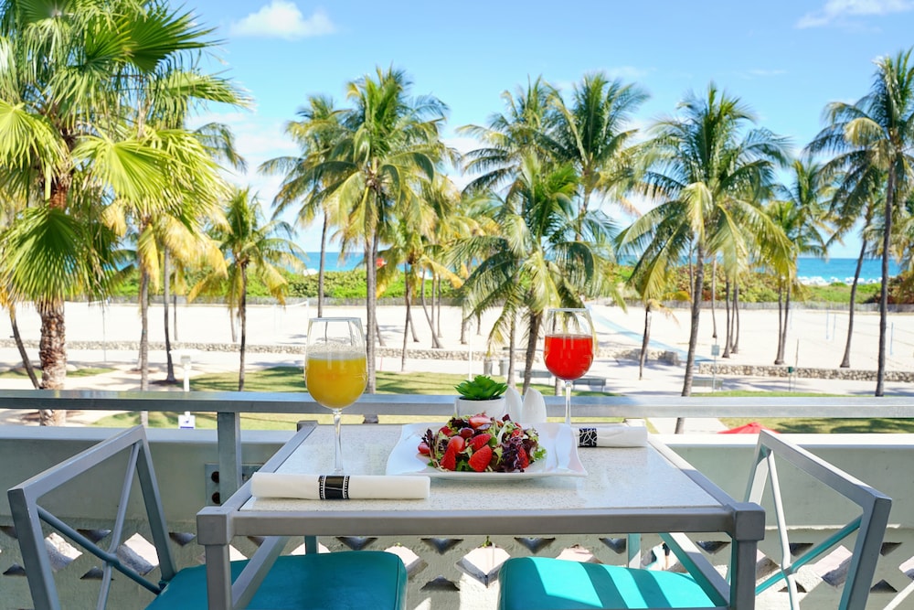 The Tony Hotel South Beach 5/80