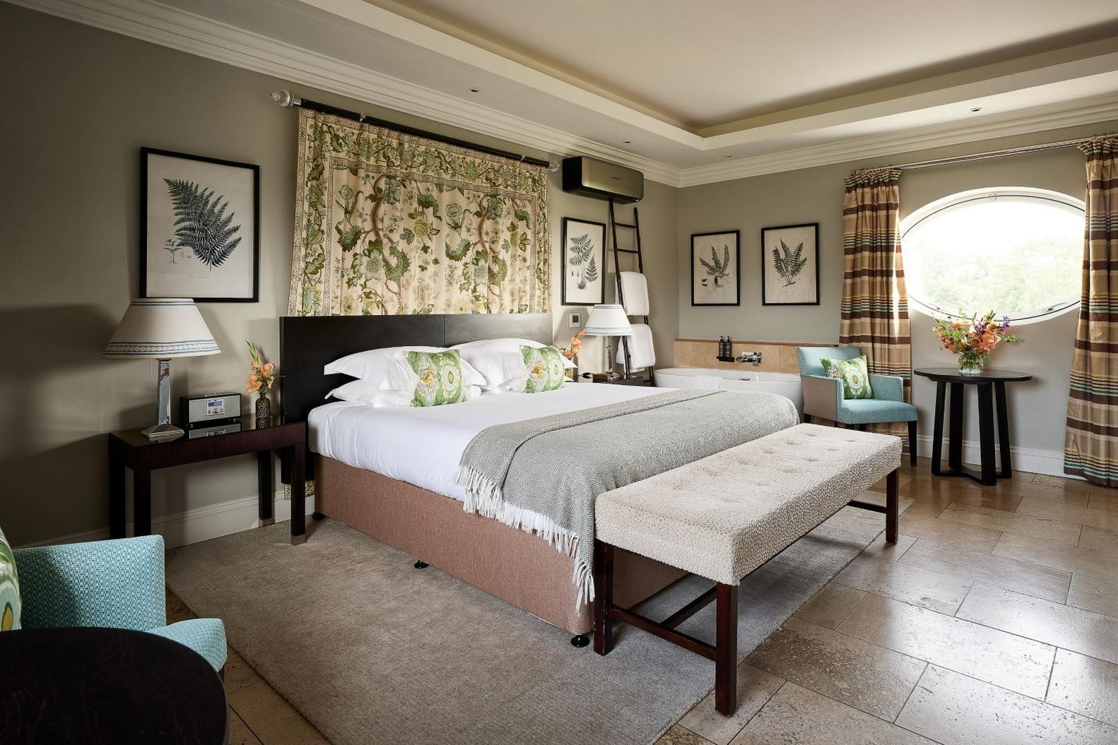 Bowood Hotel and Spa 5/22