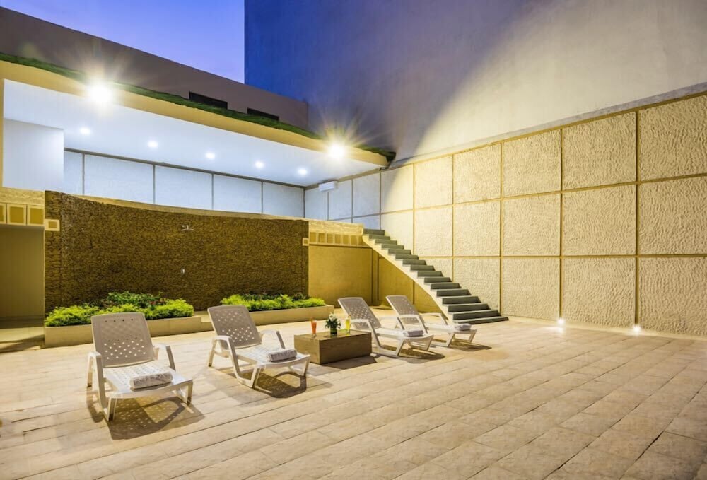 Ribai Hotels Barranquilla 10/23