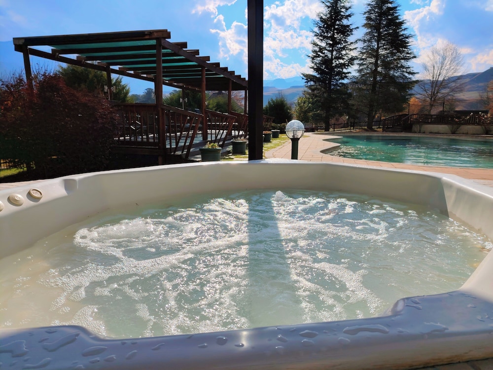 Riverbend Chalets 10/45