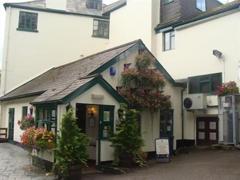 The Abbey Inn 1/30