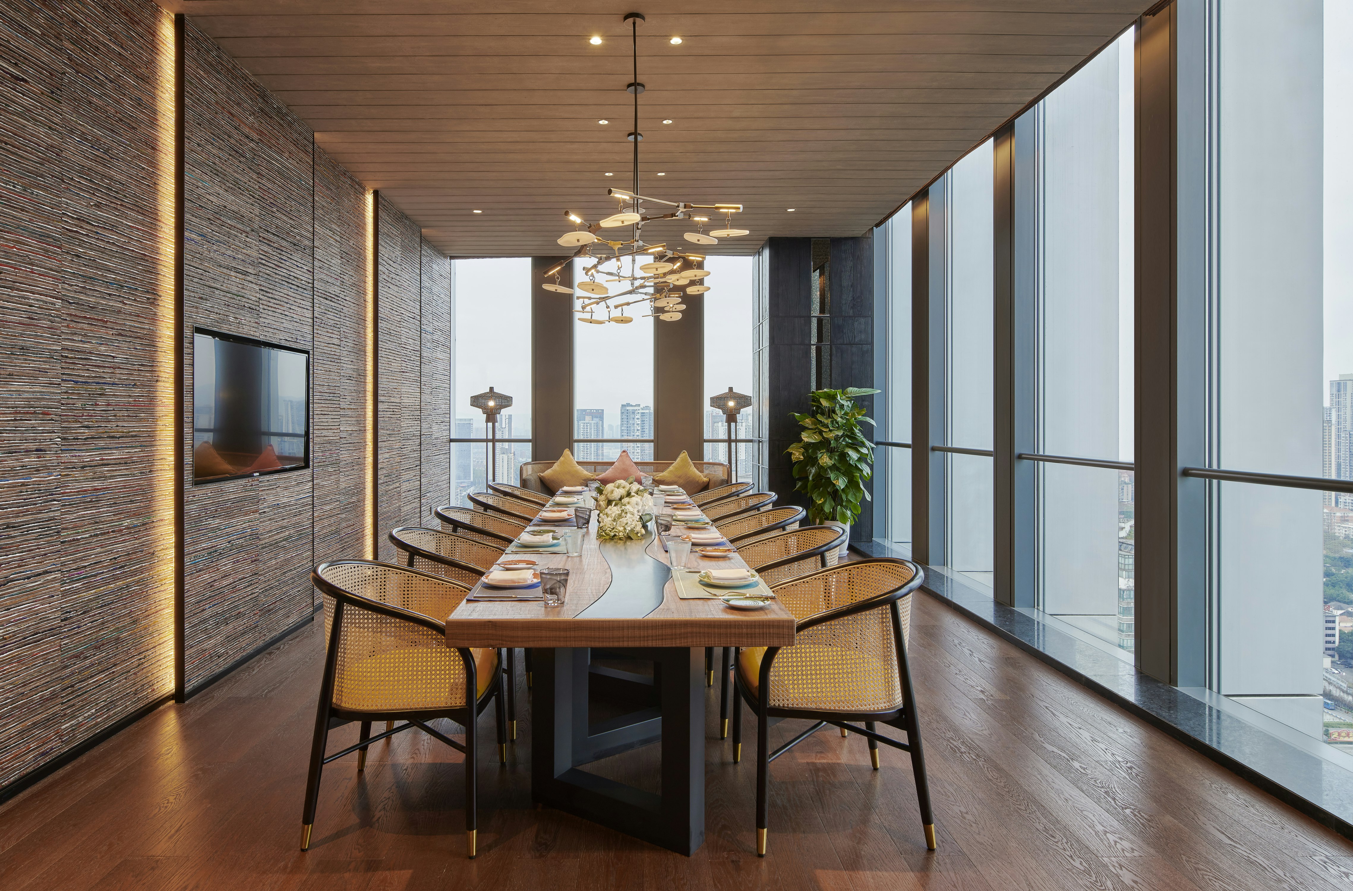 Hilton Chongqing Liangjiang New Area 43/64