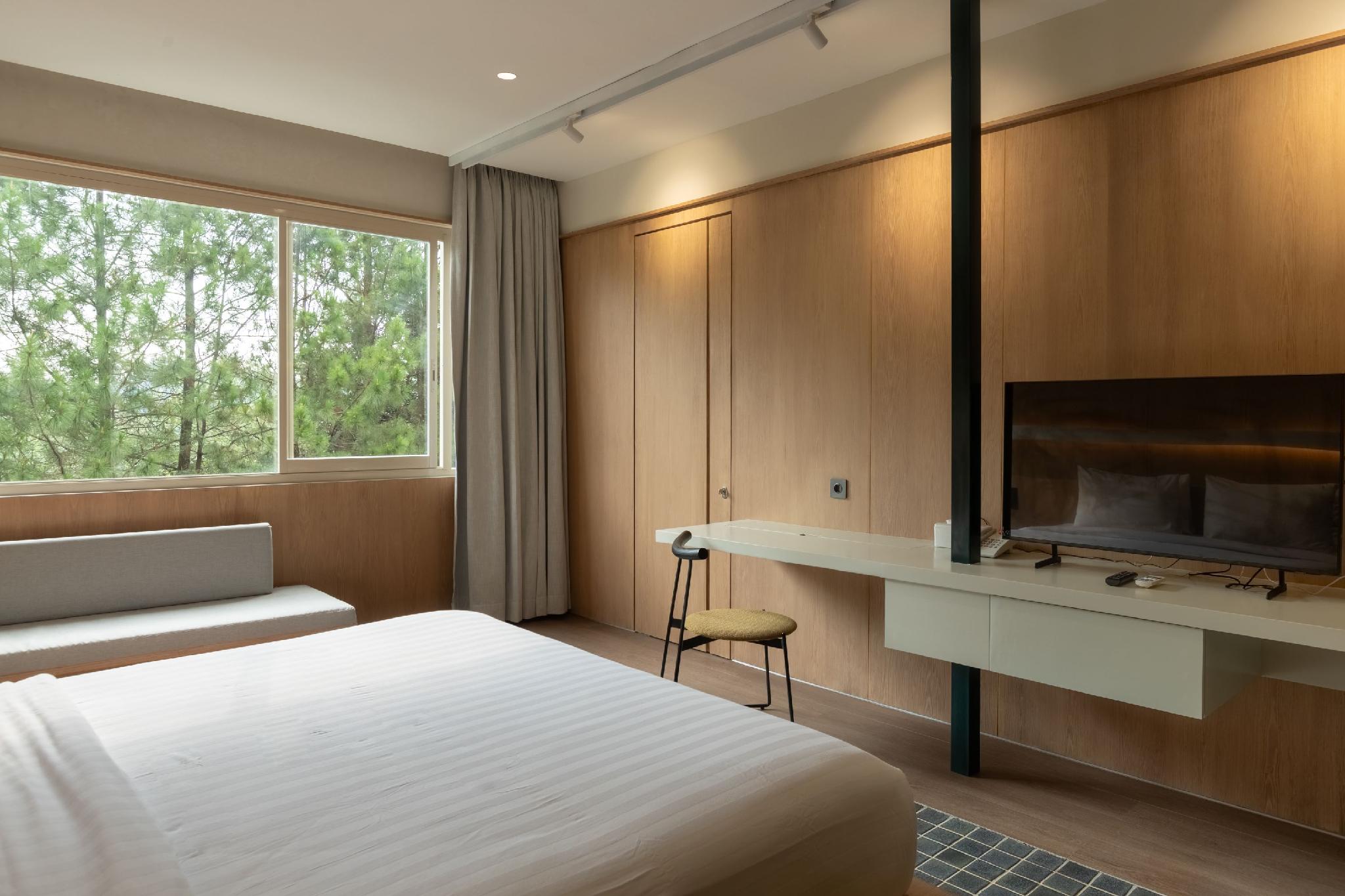 Stevie G Hotel 22/54