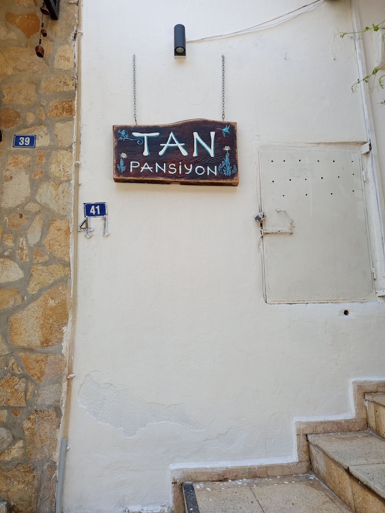 Tan Pansiyon 44/50
