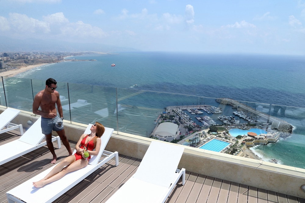 Lancaster Plaza Beirut 30/60