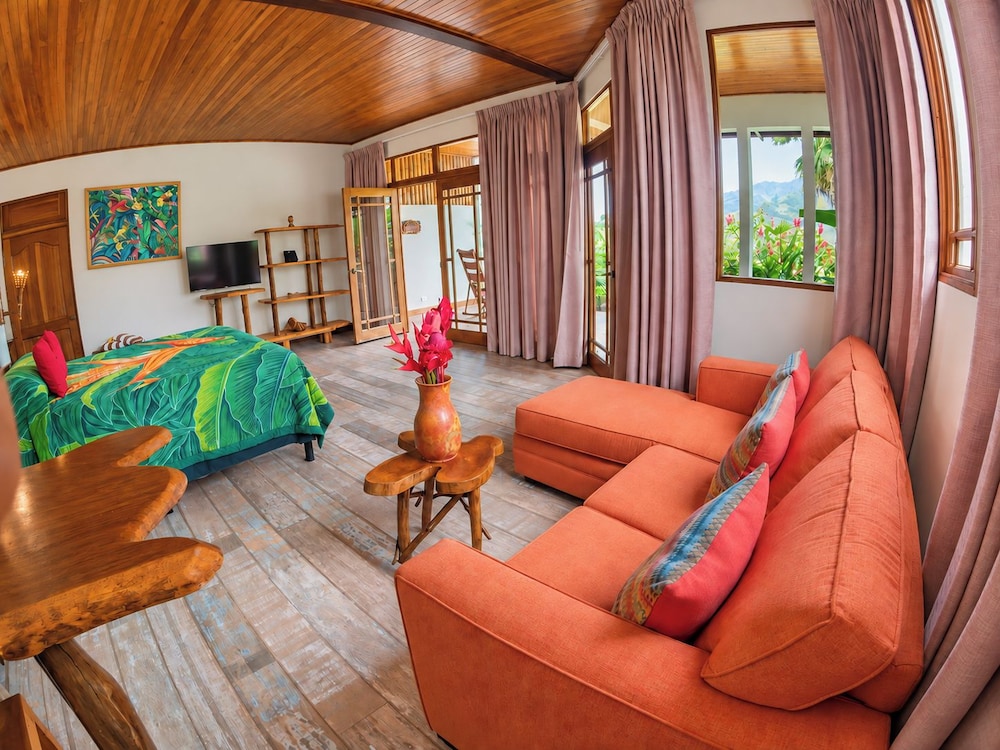Lost Iguana Resort and Spa 51/71