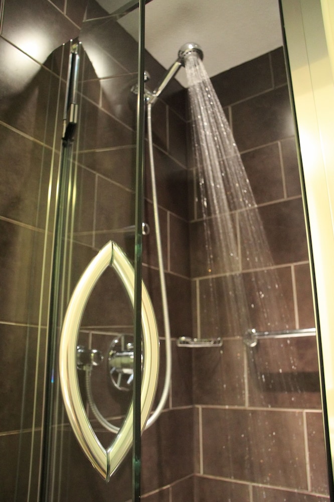 Gairloch Hotel 30/50