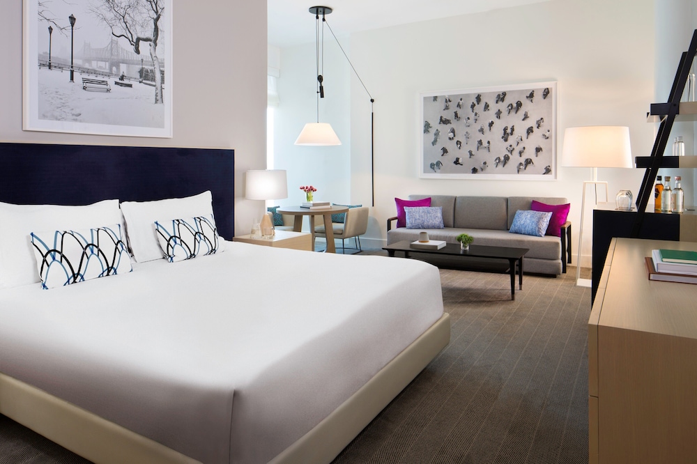 Ink 48 Hotel 16/87