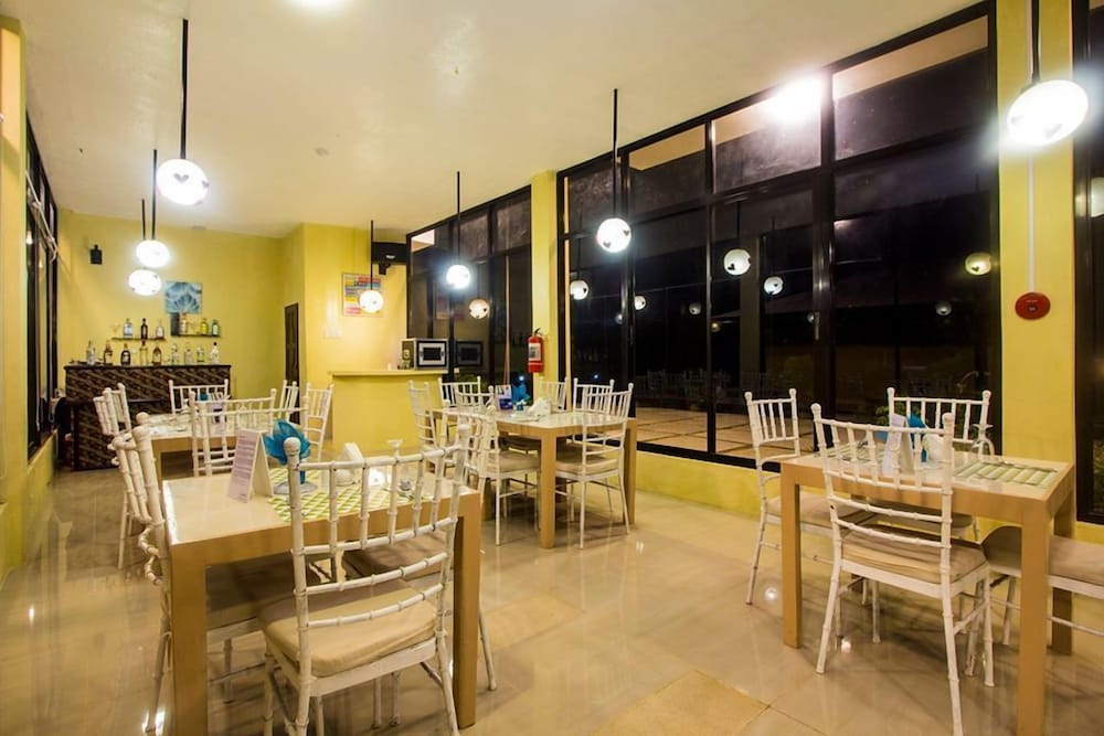 Alta Bohol Garden Resort 39/53