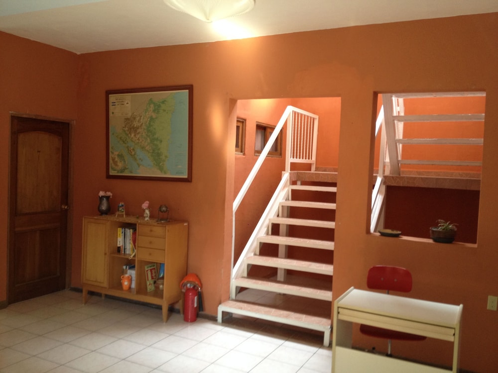 Hotel Valerie 37/46
