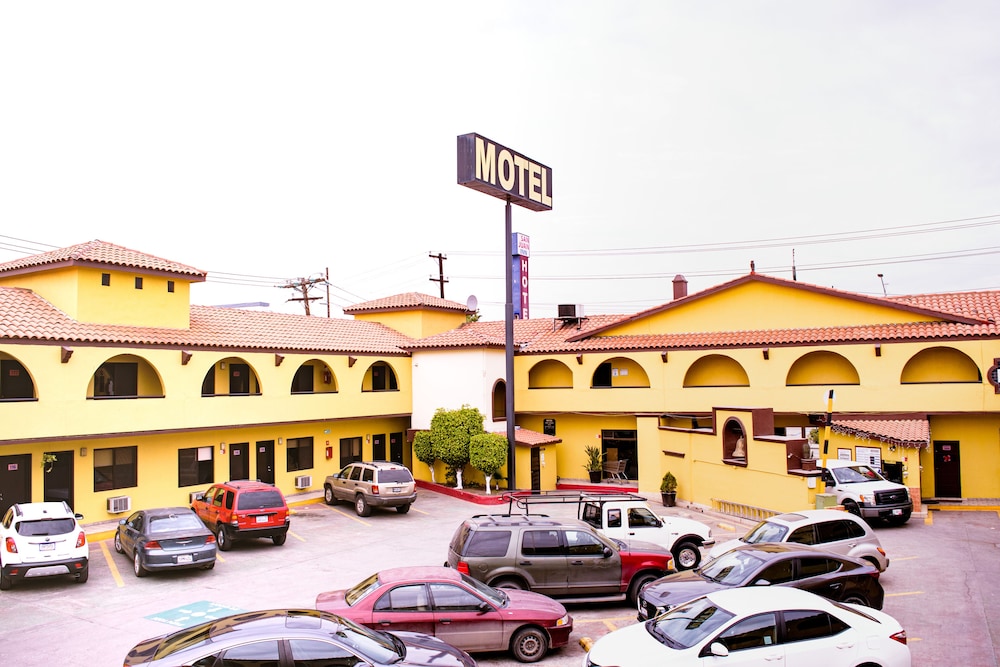 Hotel San Juan Inn 6/40