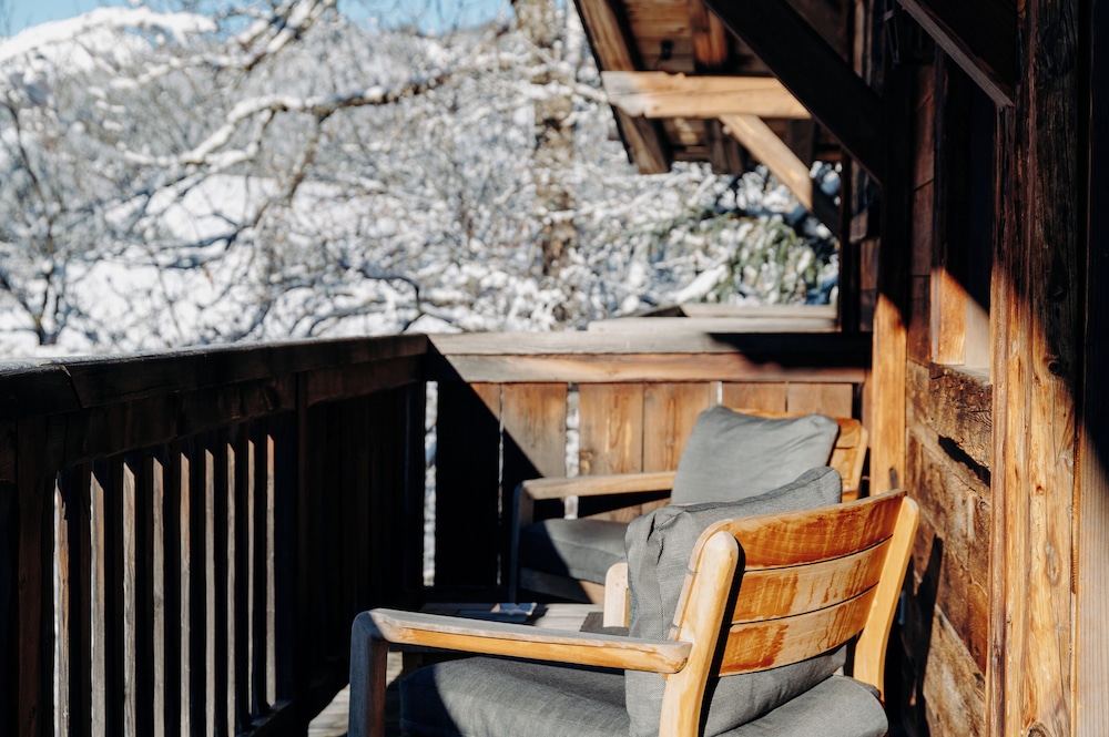 Les Chalets du Mont d'Arbois, Megeve 12/76
