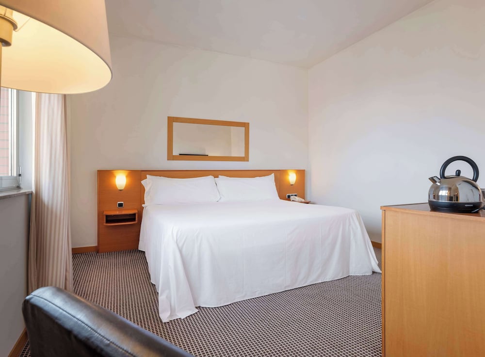 Hotel Zentral Leon 30/66