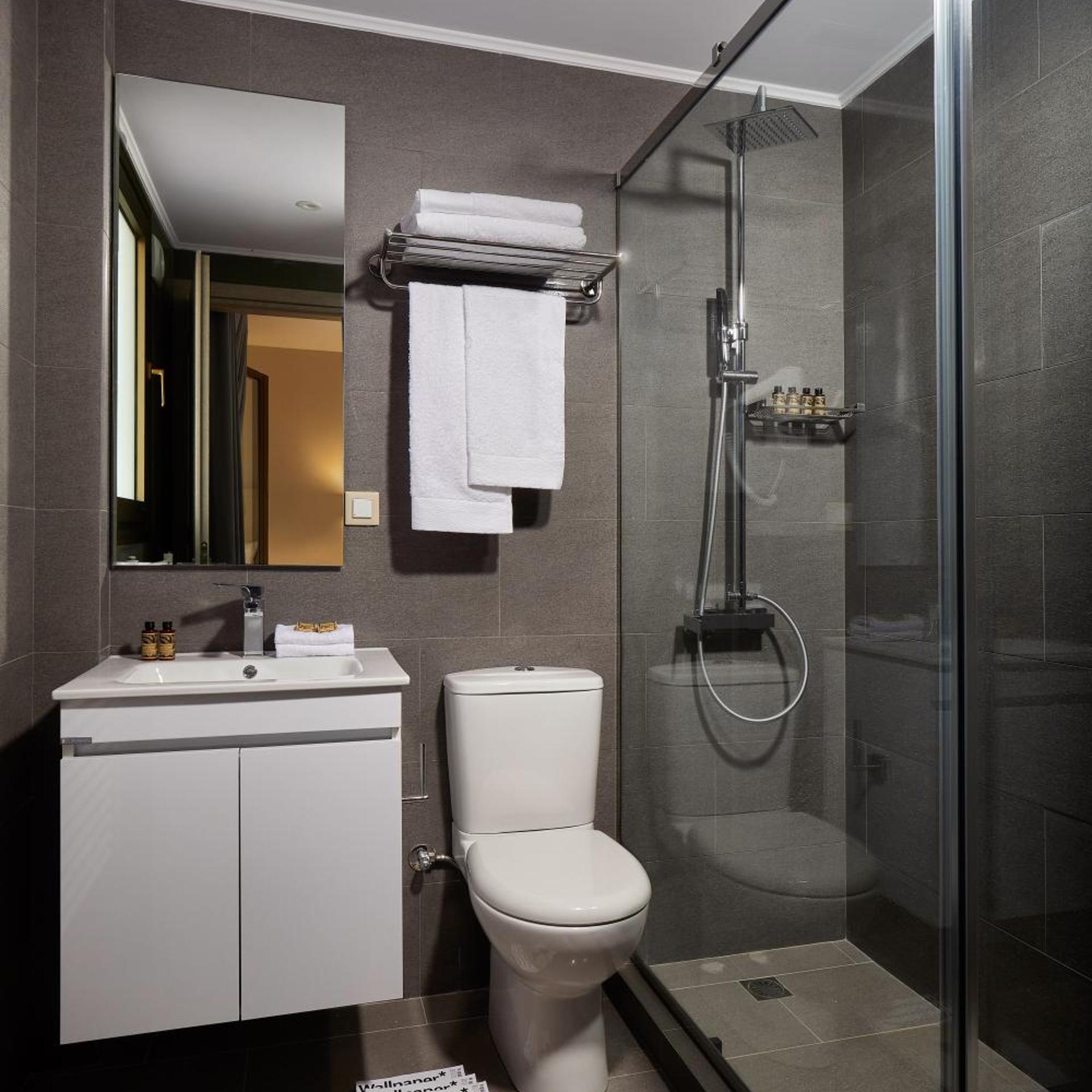 Sempre Viva Suites 43/45