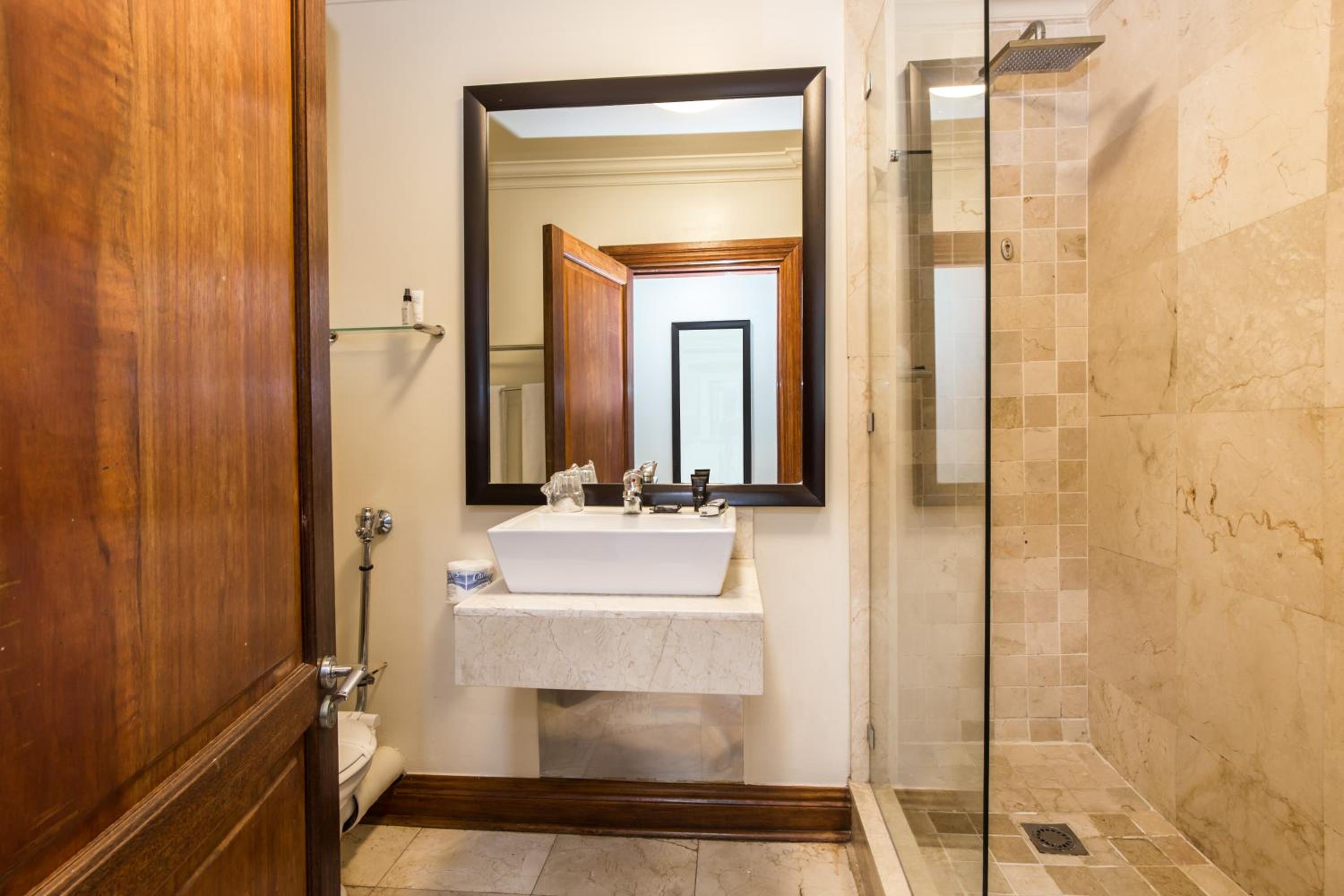 غرفة سوبيريور بسرير مزدوج أو سريرين منفصلين، Belaire Suites 9/10