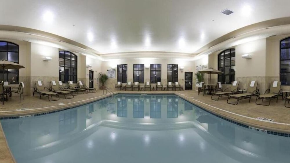 Staybridge Suites Indianapolis Carmel 6/44