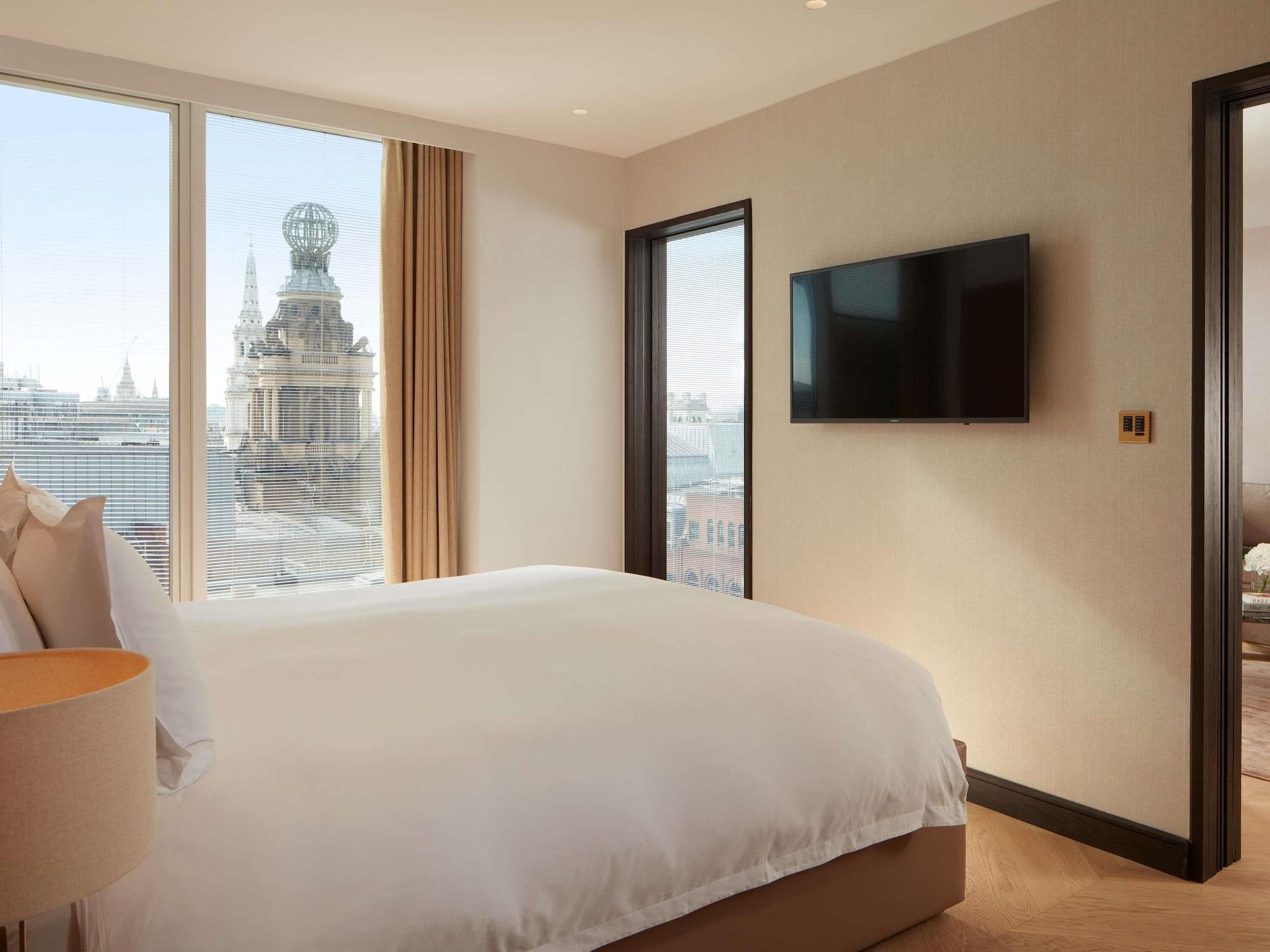 1 Bedroom, Suite, London Eye View