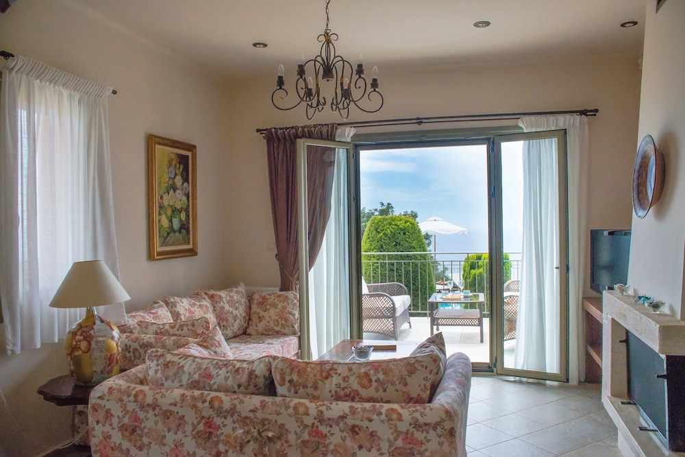 Ionian Sea View Luxury Villas 27/50