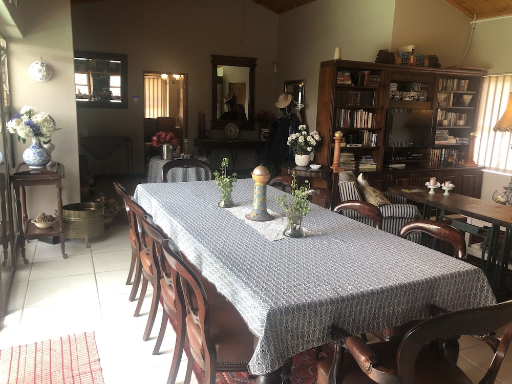 Wellington Country House 29/50