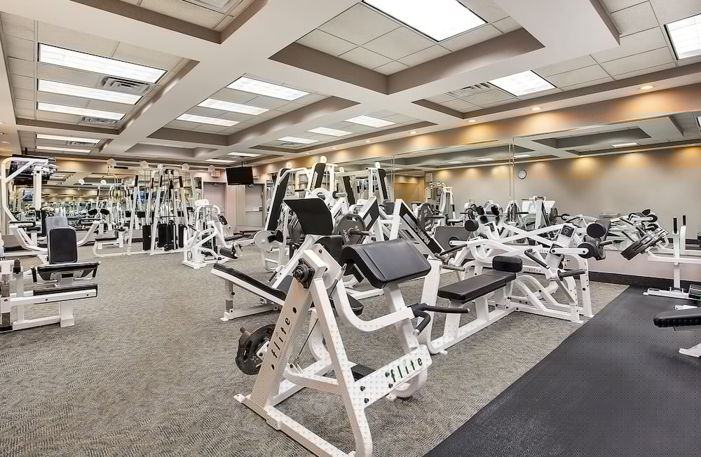 Crowne Plaza Hotel Knoxville Downtown University 33/81