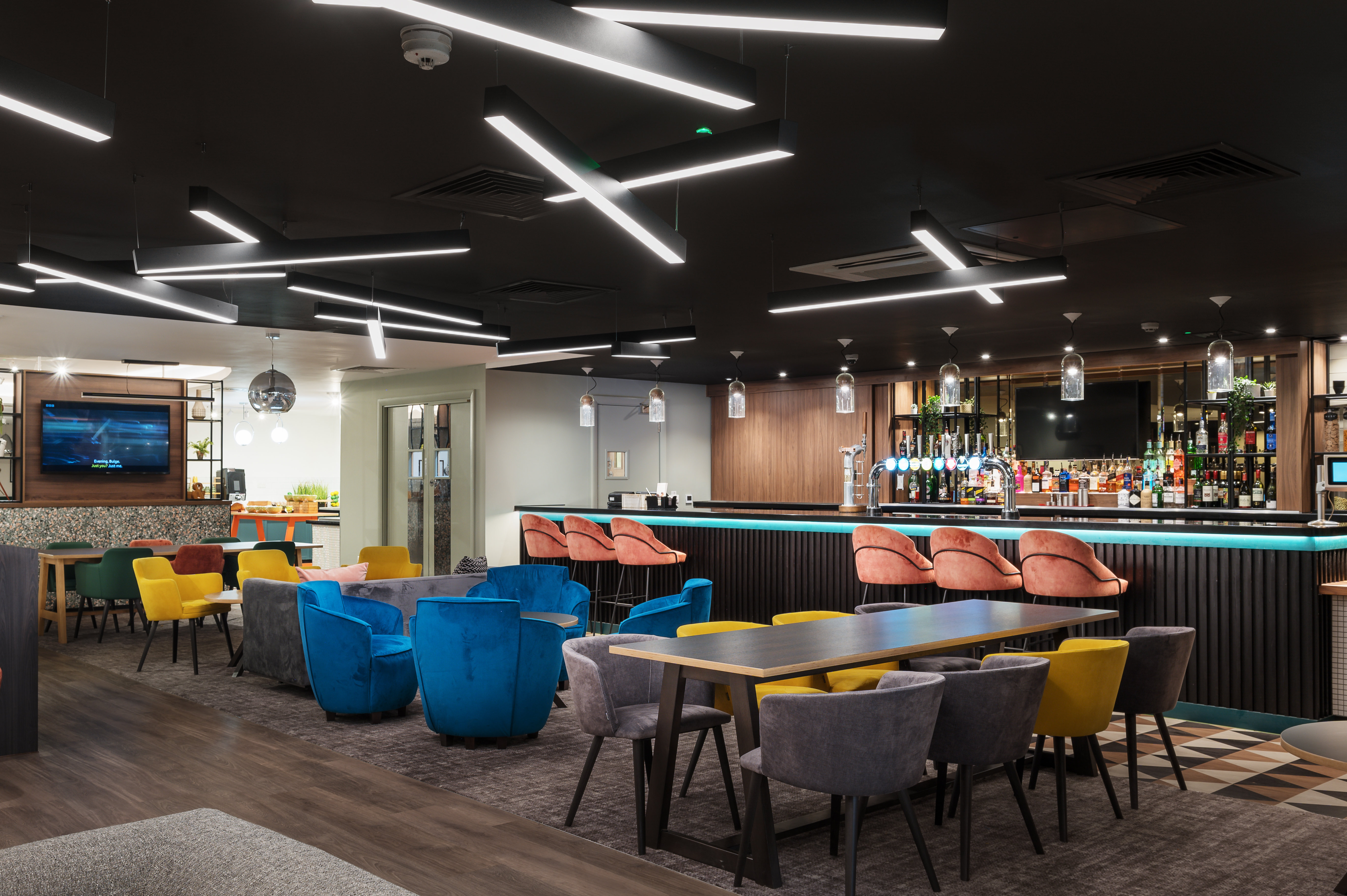 Holiday Inn Rochester Chatham an IHG Hotel 45/79
