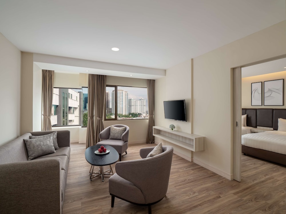 AIHO Hotel Medan 29/57