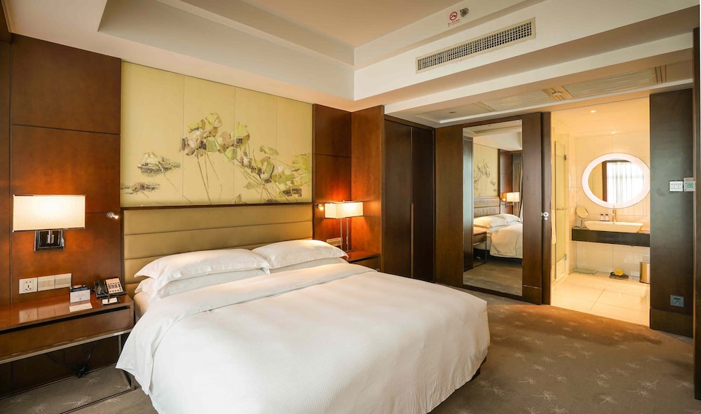 Doubletree By Hilton Beijing 8/53