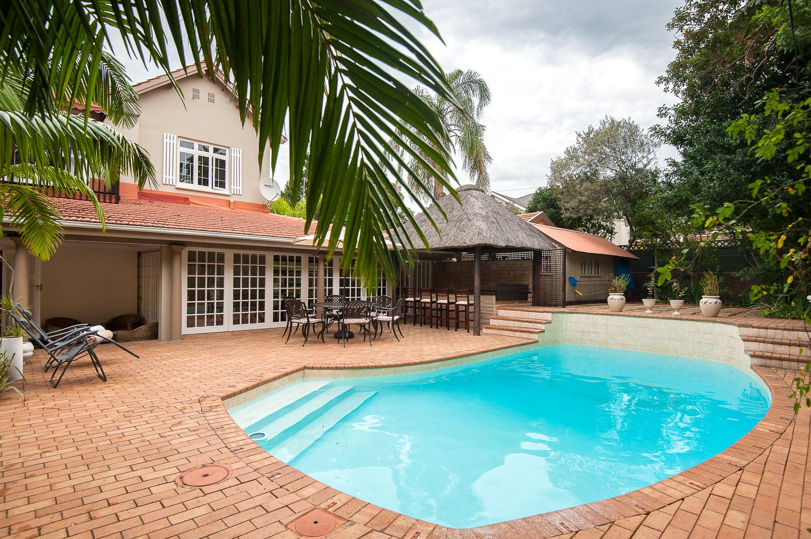 Brother's Guest House (The) 8/9