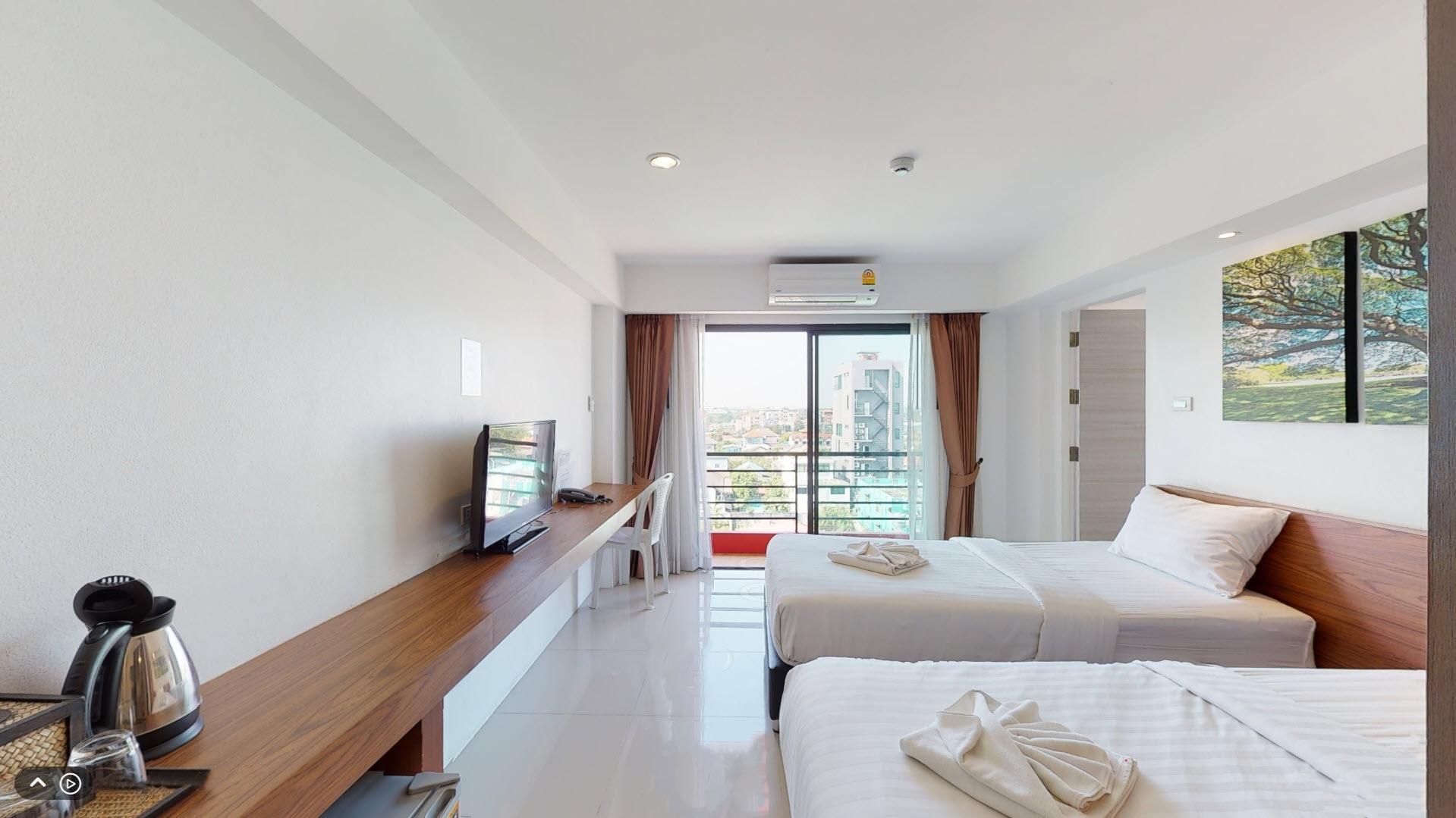 Family Suite, Junior Suite, Double and Twin Beds, Terrace