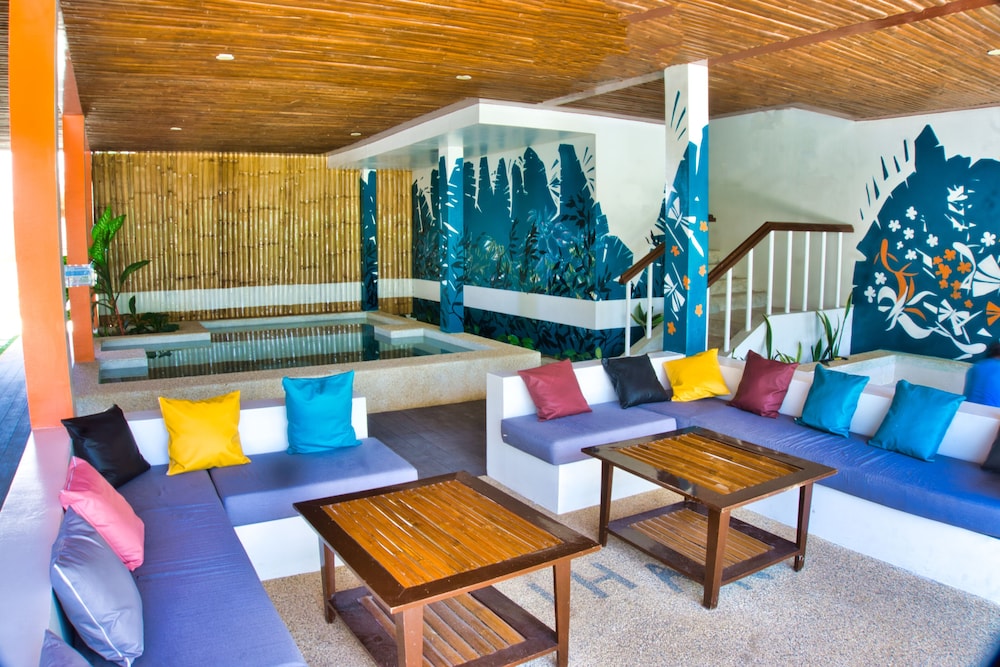 Amihan Resort 45/65