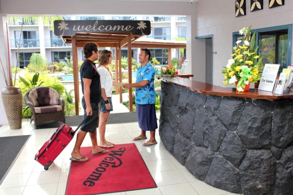 Amanaki Hotel 8/35